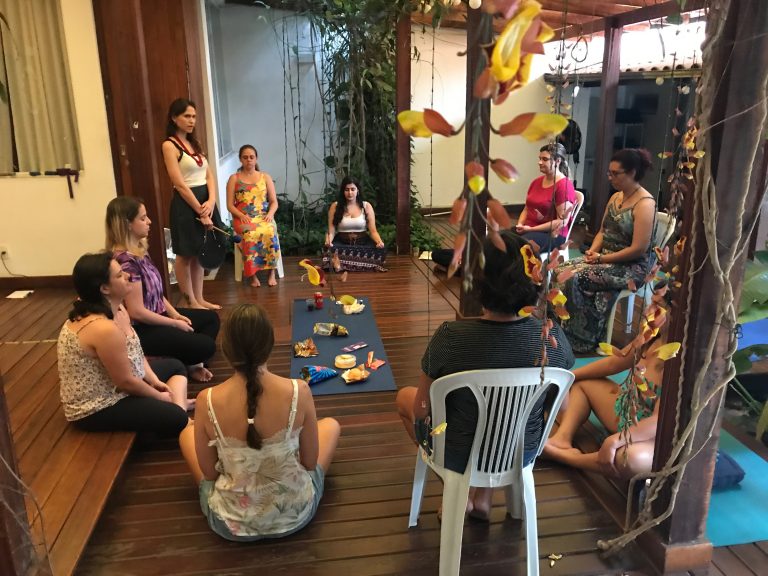 Mindful-eating-1.jpg